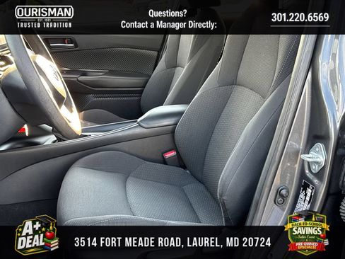 Used 2019 Toyota C-HR LE FWD image 6