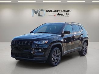 New 2026 Jeep Compass Limited w/ Sun, Sound & Navigation Group video 2