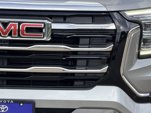Used 2025 GMC Terrain Elevation FWD image 5