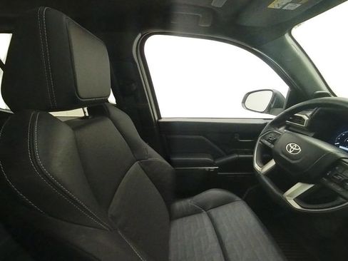 Certified 2025 Toyota 4Runner TRD Sport Premium AWD/4WD image 35