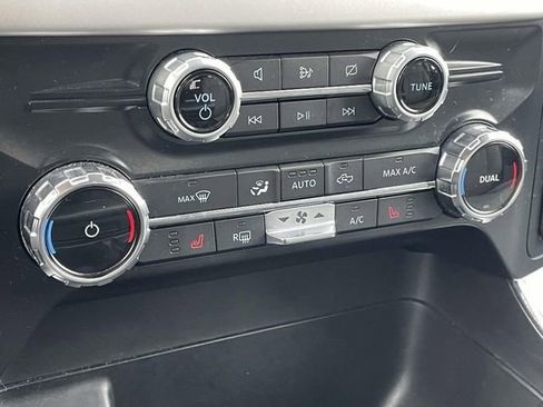 Certified 2022 Ford F150 XLT w/ Equipment Group 302A High image 24