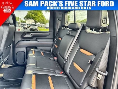 Used 2025 GMC Sierra 2500 AT4 w/ AT4 Premium Plus Package AWD/4WD image 32