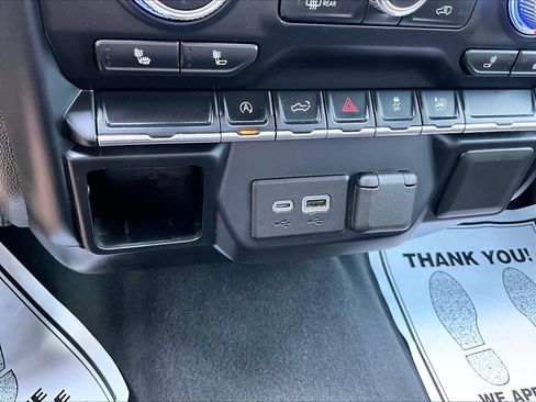 Used 2021 GMC Sierra 1500 Elevation AWD/4WD image 31