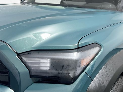 New 2026 Toyota 4Runner TRD Off-Road Premium image 11