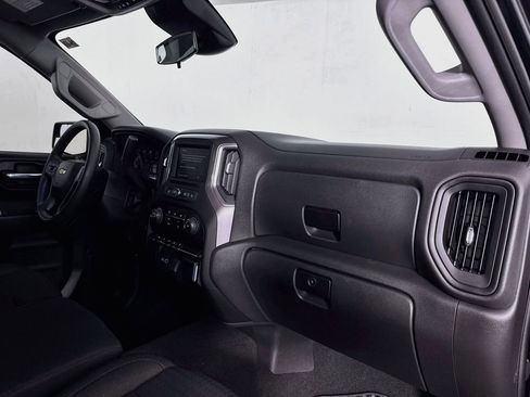 Used 2022 Chevrolet Silverado 1500 Custom AWD/4WD image 32