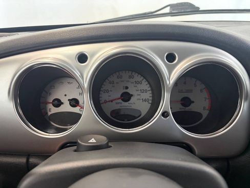 Used 2005 Chrysler PT Cruiser GT FWD image 15