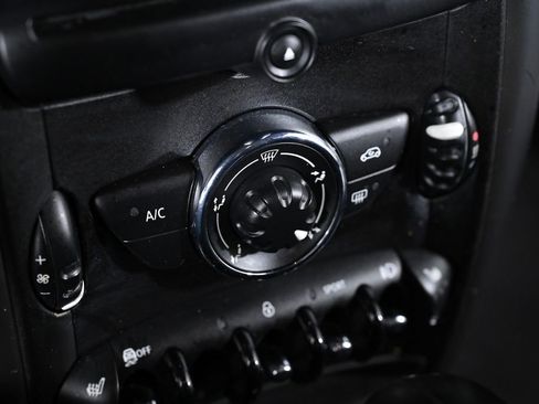 Used 2014 MINI Cooper Countryman S image 18