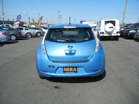 Used 2012 Nissan Leaf SL w/ Protection Pkg image 7
