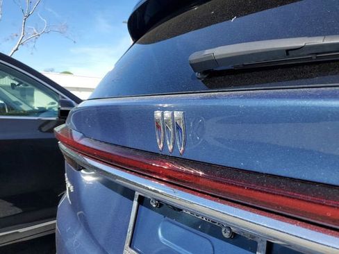 New 2026 Buick Enclave Preferred w/ Power Package image 7