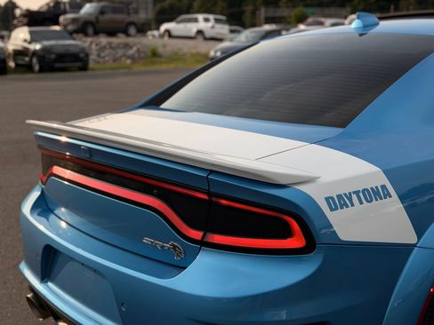 Used 2020 Dodge Charger SRT Hellcat w/ Harman/Kardon Audio Group RWD image 8