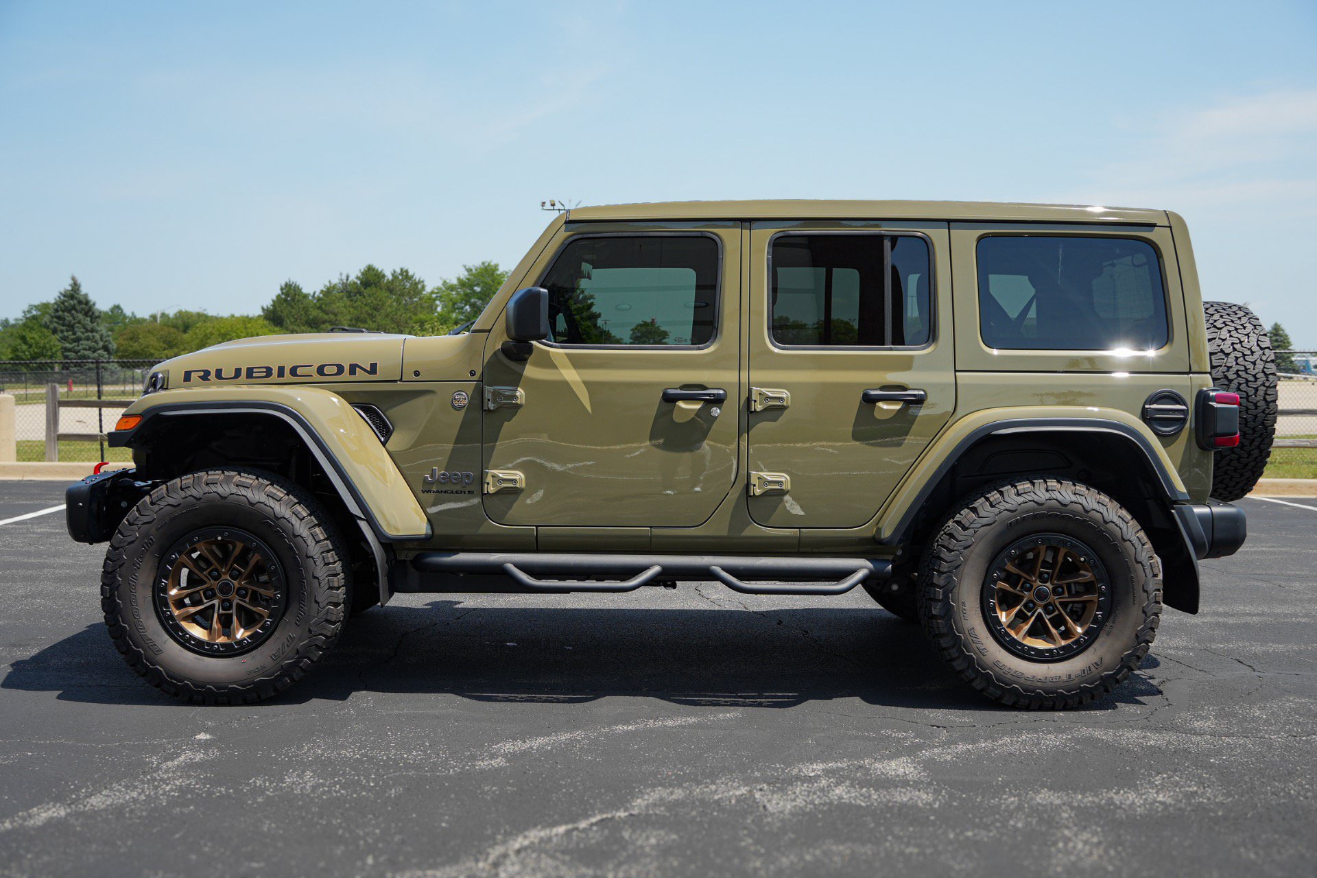 Used 2026 Jeep Wrangler Unlimited Rubicon AWD/4WD image 8