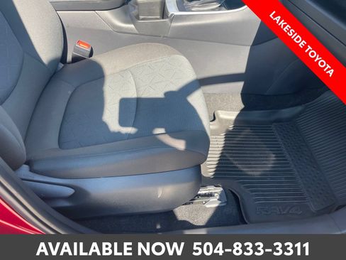 Certified 2024 Toyota RAV4 XLE w/ Convenience Package FWD image 18