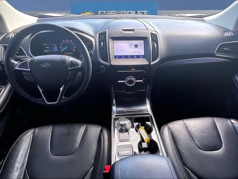 Used 2019 Ford Edge Titanium AWD/4WD image 7