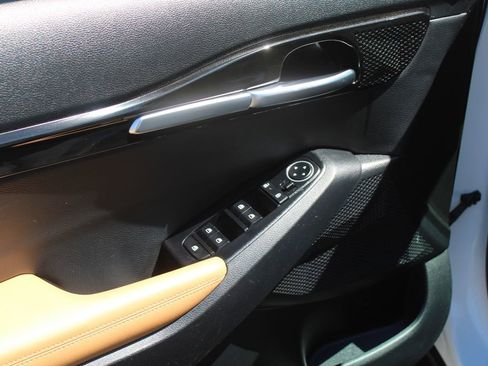 Certified 2024 Kia Seltos EX FWD image 18