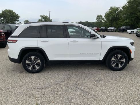 Used 2022 Jeep Grand Cherokee Limited 4xe AWD/4WD image 14