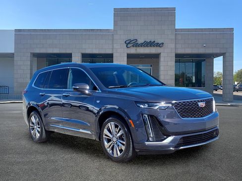 Used 2024 Cadillac XT6 Premium Luxury w/ LPO, Floor Liner Package AWD/4WD image 3