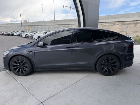 Used 2022 Tesla Model X Plaid AWD/4WD image 5