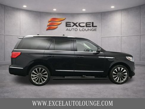 Used 2020 Lincoln Navigator Reserve w/ Cargo Convenience Package AWD/4WD image 10