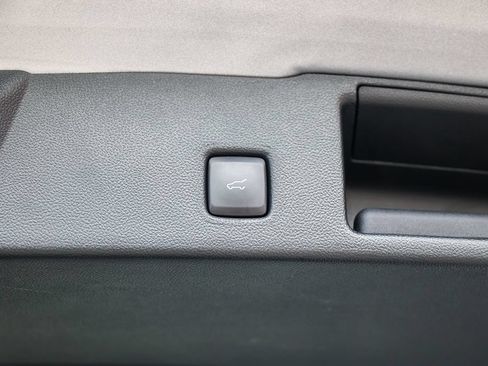 Certified 2023 Ford Escape Active AWD/4WD image 37
