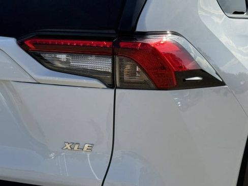Used 2025 Toyota RAV4 XLE FWD image 7