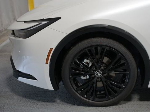 New 2026 Toyota Prius Plug-In Hybrid image 5