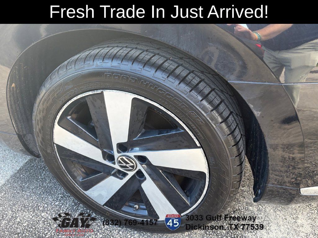 Used 2021 Volkswagen Arteon SE FWD image 6
