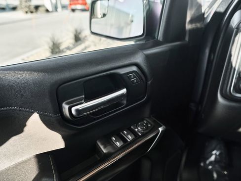 Used 2022 Chevrolet Silverado 1500 RST w/ Z71 Off-Road Package AWD/4WD image 14