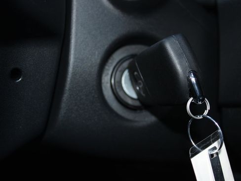 Certified 2023 Toyota Corolla LE image 22