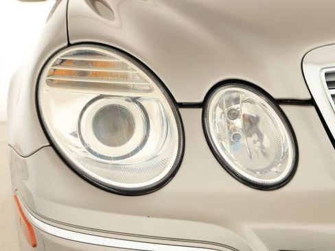 Used 2007 Mercedes-Benz E 350 4MATIC Sedan image 36