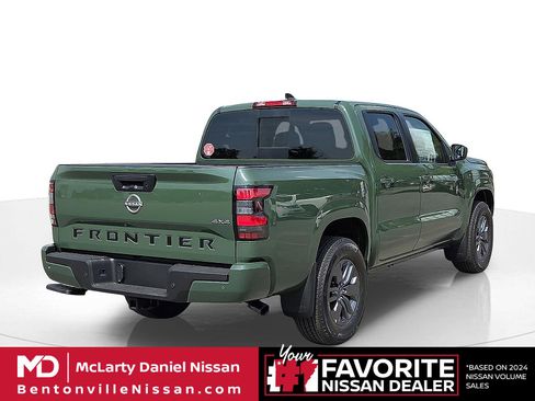 New 2026 Nissan Frontier SV w/ Tow Package AWD/4WD image 5