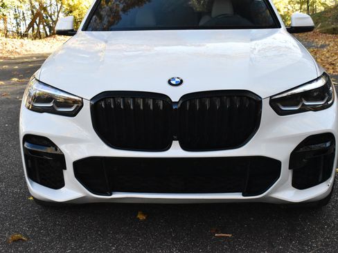 Used 2023 BMW X5 sDrive40i w/ M Sport Package image 15