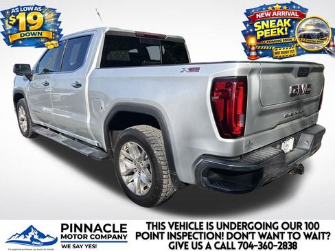 Used 2020 GMC Sierra 1500 SLT w/ SLT Premium Package AWD/4WD image 3