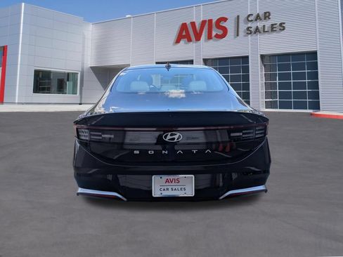 Used 2025 Hyundai Sonata SEL FWD image 7