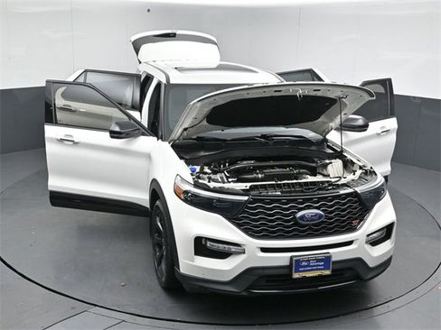 Certified 2022 Ford Explorer ST w/ ST Street Pack image 55