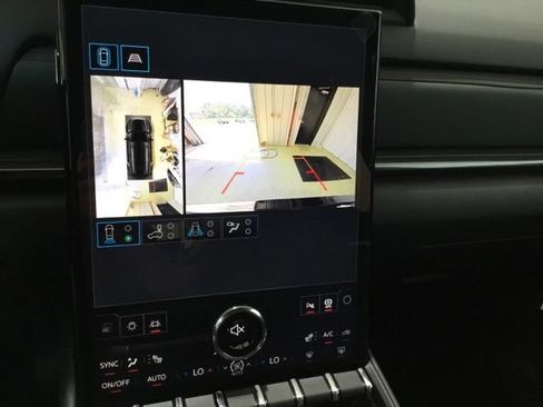 New 2027 GMC Terrain AT4 w/ Technology Package II AWD/4WD image 27