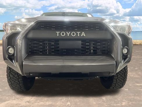 Used 2022 Toyota 4Runner SR5 Premium AWD/4WD image 13