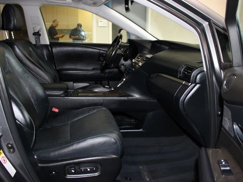Used 2013 Lexus RX 350 FWD w/ Navigation Pkg image 28