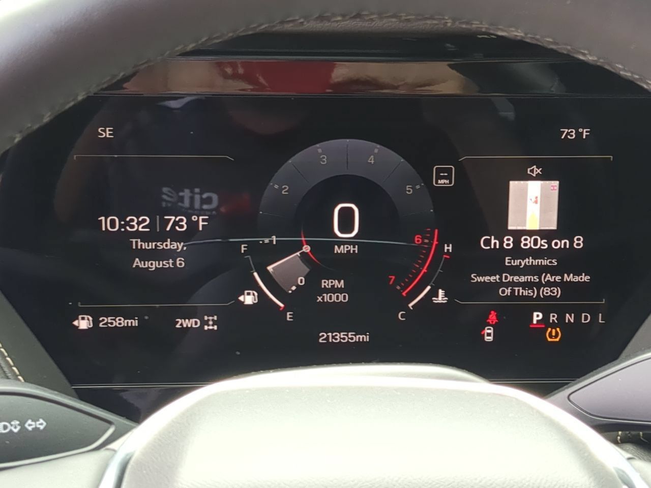 Used 2025 GMC Yukon Elevation AWD/4WD image 11