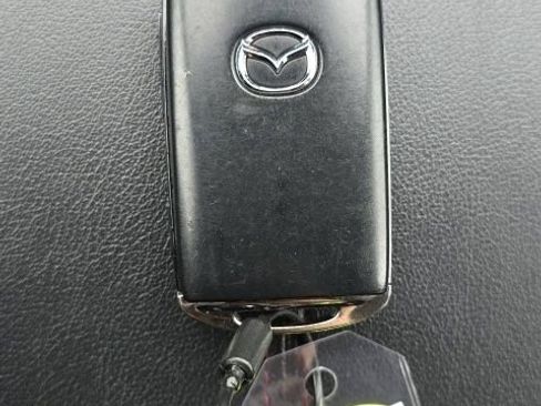 Used 2024 MAZDA CX-30 AWD 2.5 S w/ Preferred Package image 27