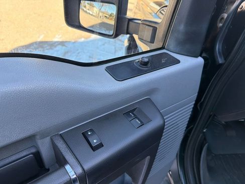 Used 2015 Ford F250 XL w/ Power Equipment Group AWD/4WD image 10