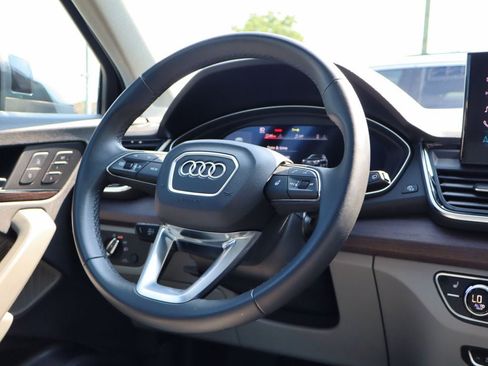 Used 2021 Audi Q5 2.0T Premium Plus w/ Premium Plus Package AWD/4WD image 18