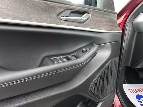 New 2026 Jeep Grand Cherokee Laredo image 18