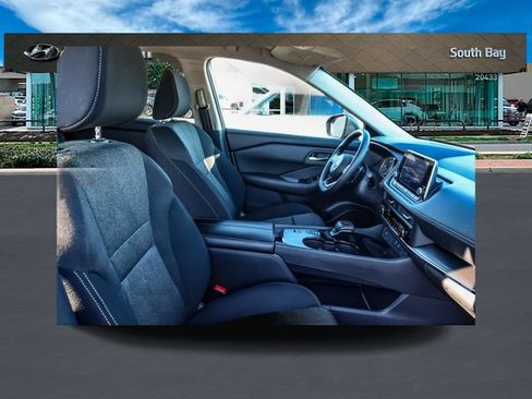 Used 2024 Nissan Rogue SV FWD image 18