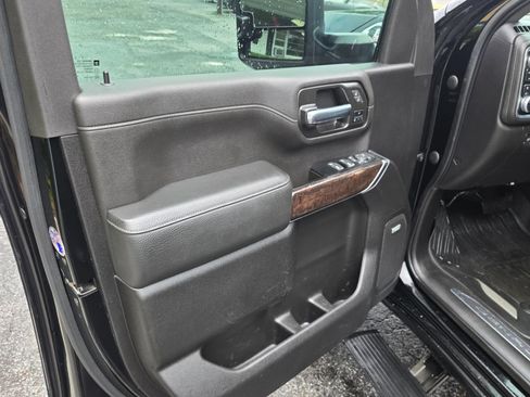 Used 2023 GMC Sierra 2500 Denali AWD/4WD image 8