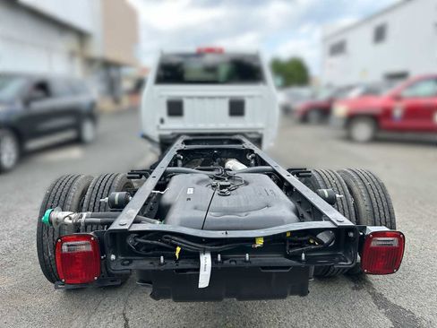 New 2026 RAM 4500 Tradesman image 19