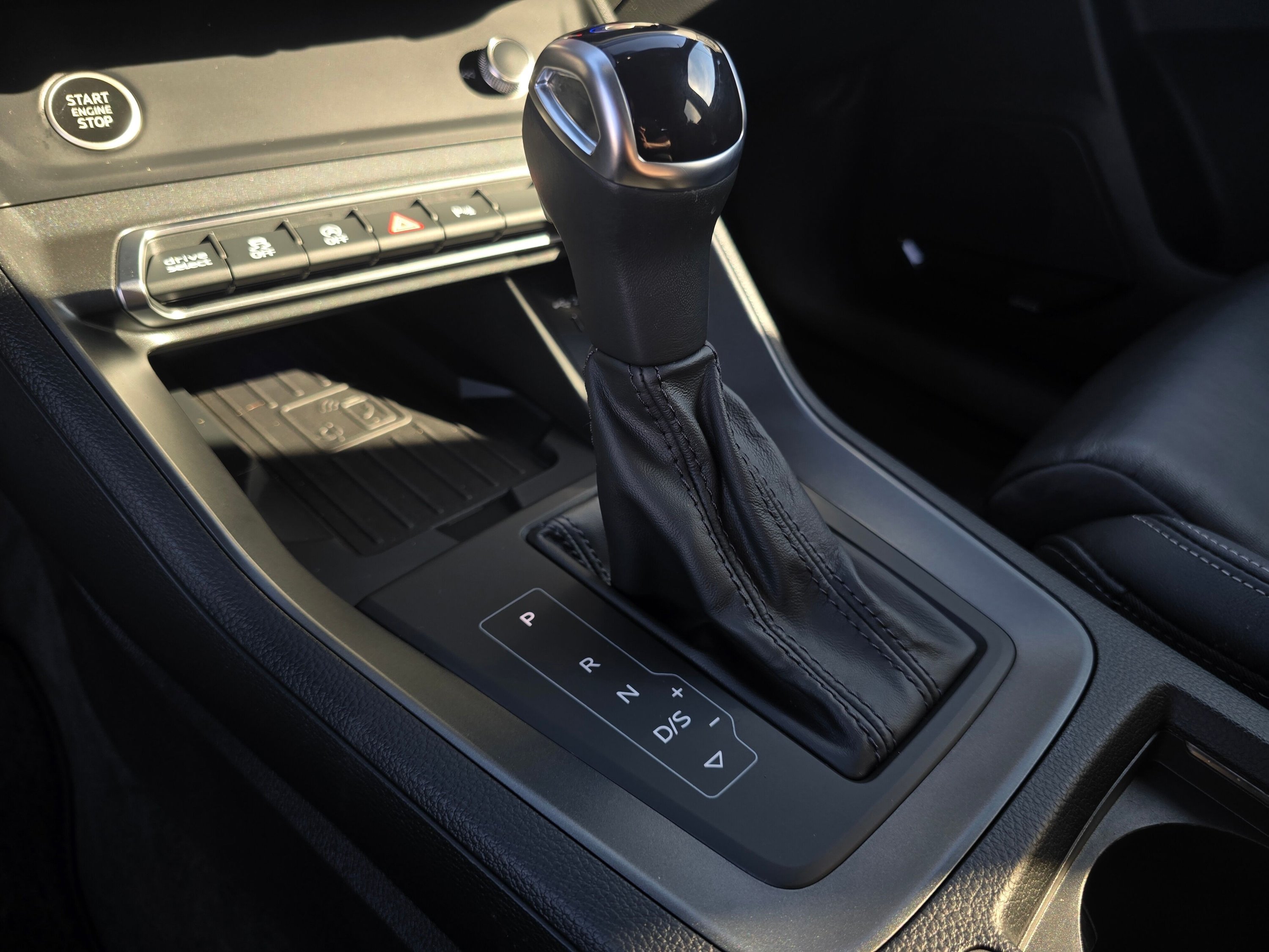 Used 2023 Audi Q3 2.0T Premium Plus w/ Premium Plus Package AWD/4WD image 15
