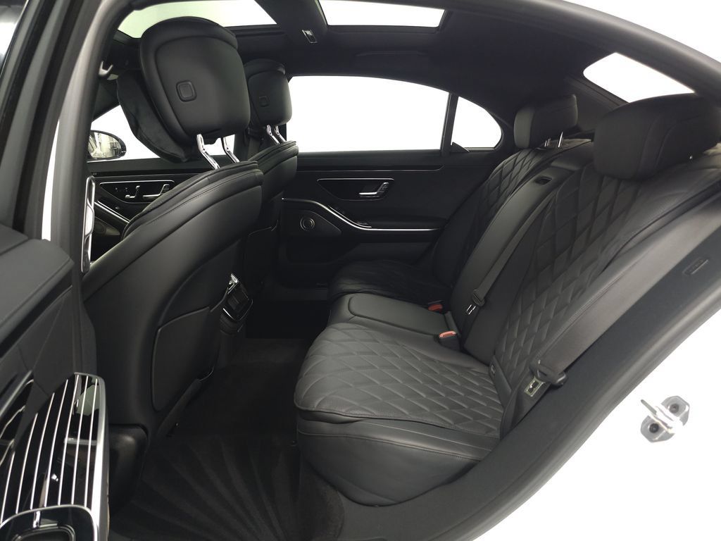 Used 2024 Mercedes-Benz S 580 4MATIC Sedan image 29