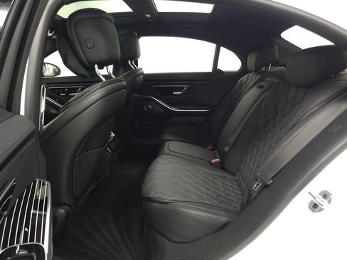 Used 2024 Mercedes-Benz S 580 4MATIC Sedan image 29