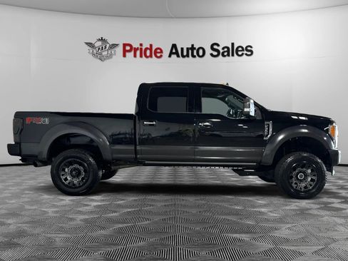 Used 2019 Ford F350 Platinum w/ Platinum Ultimate Package image 10