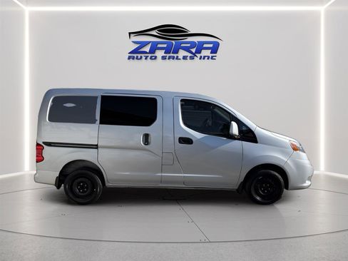 Used 2020 Nissan NV200 SV w/ Sliding Glass Door Package image 5